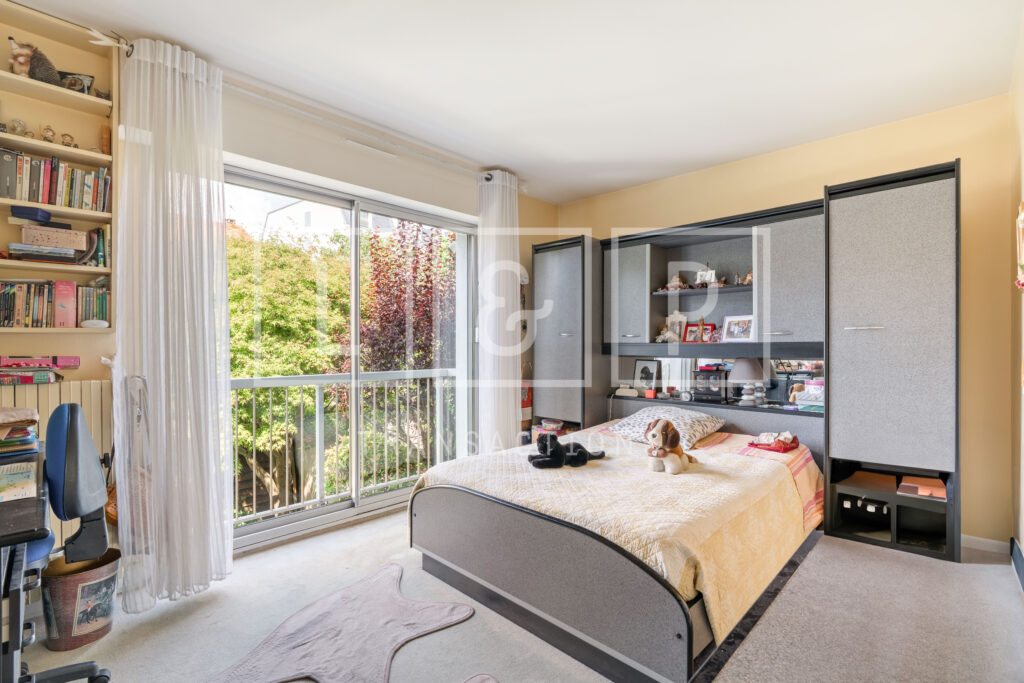 Photo 10/11 - terrain 8 pièces 271 m² à Clamart