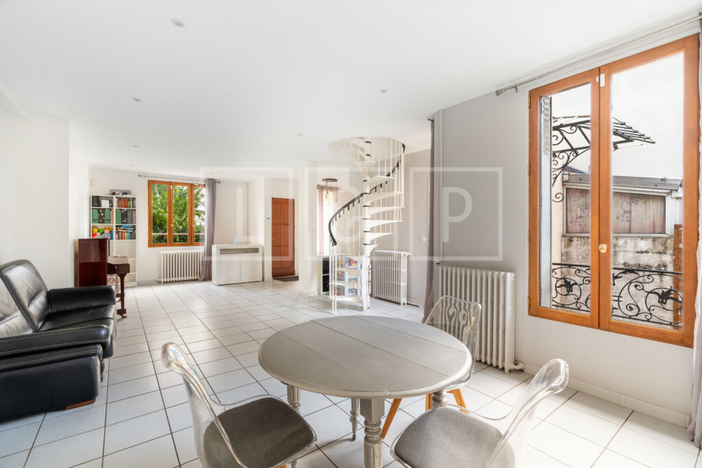 Photo 3/11 - maison 5 pièces 97 m² à Issy-les-Moulineaux